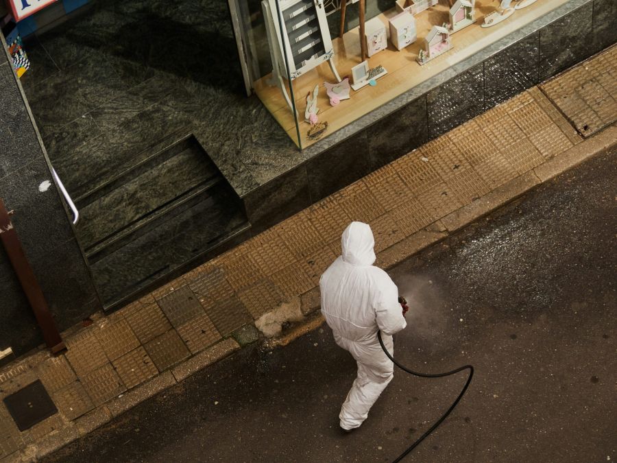 Jak Skutecznie Przeprowadzić Deratyzację – Poradnik dla Domu i Firmy